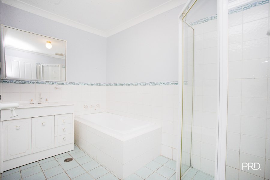 2/162 Fragar Road South Penrith 12