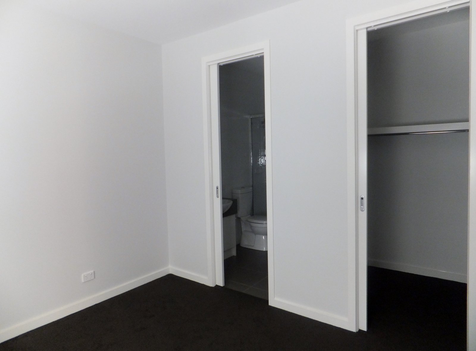 Gallery: 2/1622 Dandenong Road