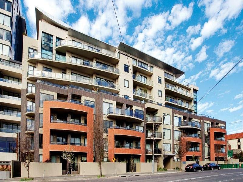 Gallery: 216/3-7 Alma Road
