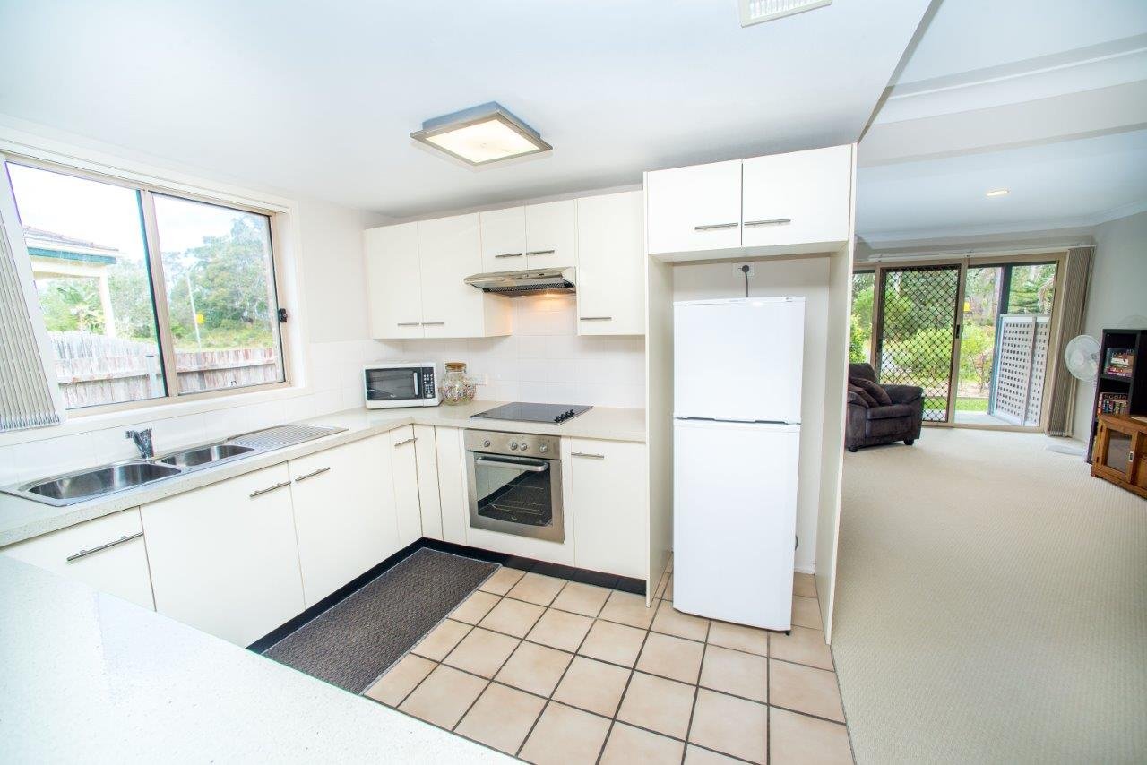 2/163 Sandy Point Road CORLETTE 8
