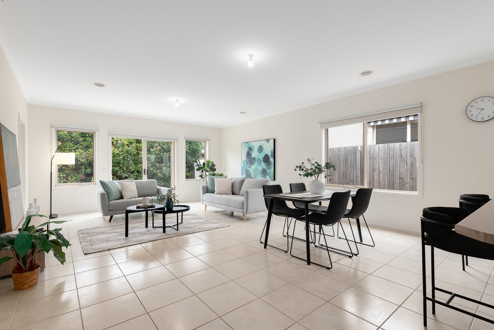 Gallery: 2/164 Roslyn Road
