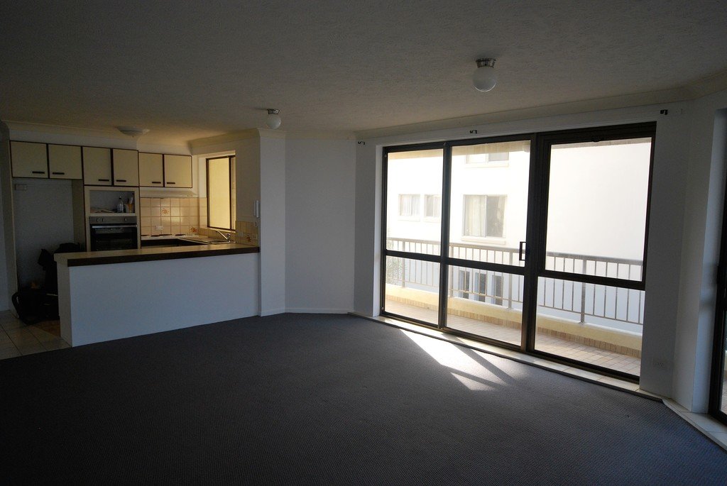 2/164 THE Esplanade BURLEIGH HEADS 6
