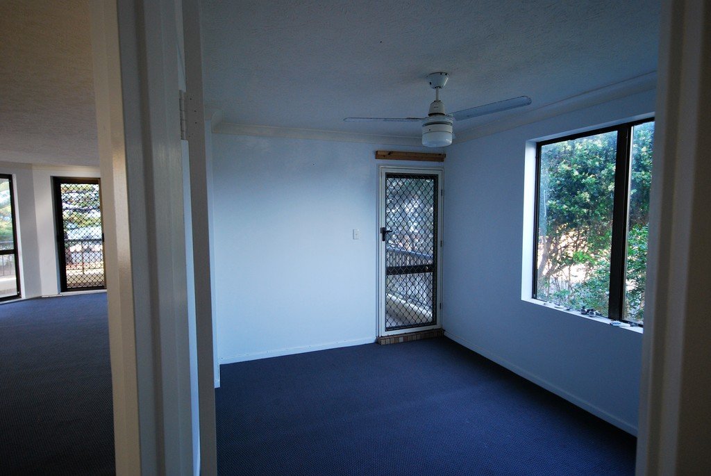 2/164 THE Esplanade BURLEIGH HEADS 9
