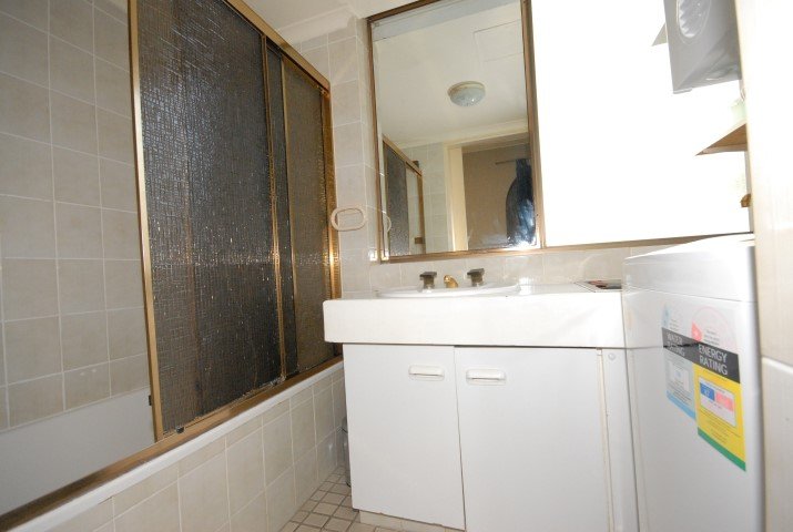 2/164 THE Esplanade BURLEIGH HEADS 7