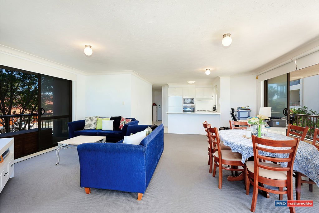 2/164 The Esplanade BURLEIGH HEADS 4