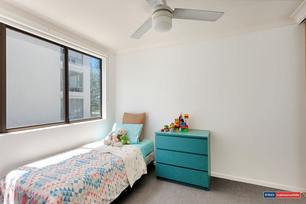 2/164 The Esplanade BURLEIGH HEADS 7