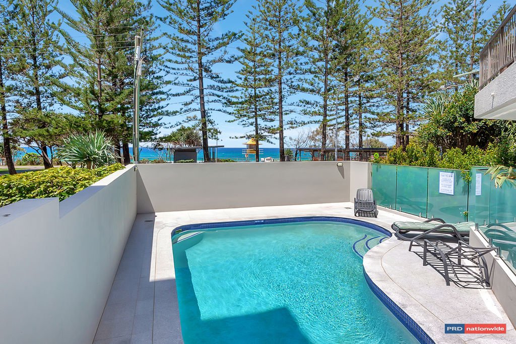 2/164 The Esplanade BURLEIGH HEADS 11