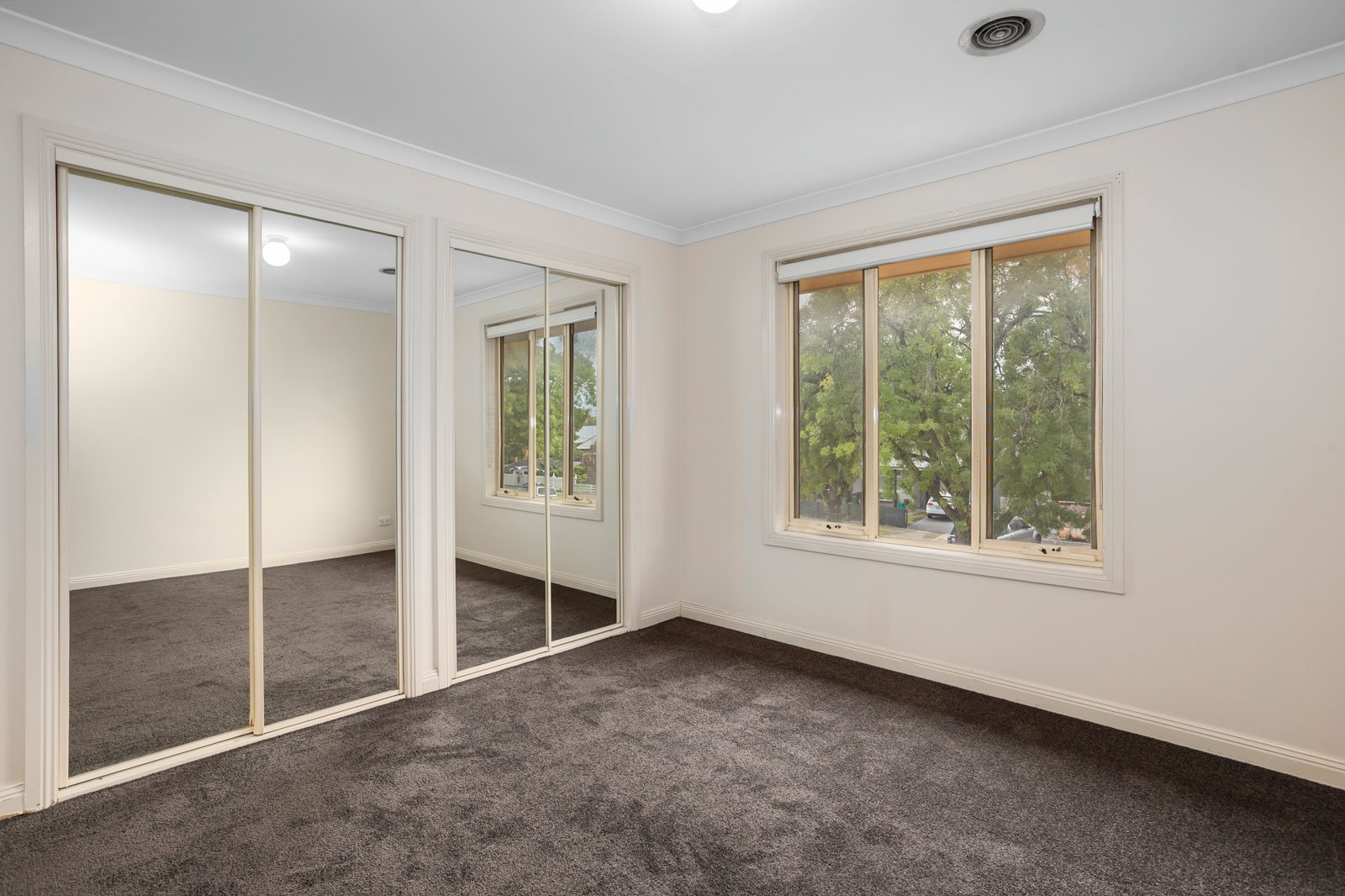 Gallery: 2/165 Hudsons Road