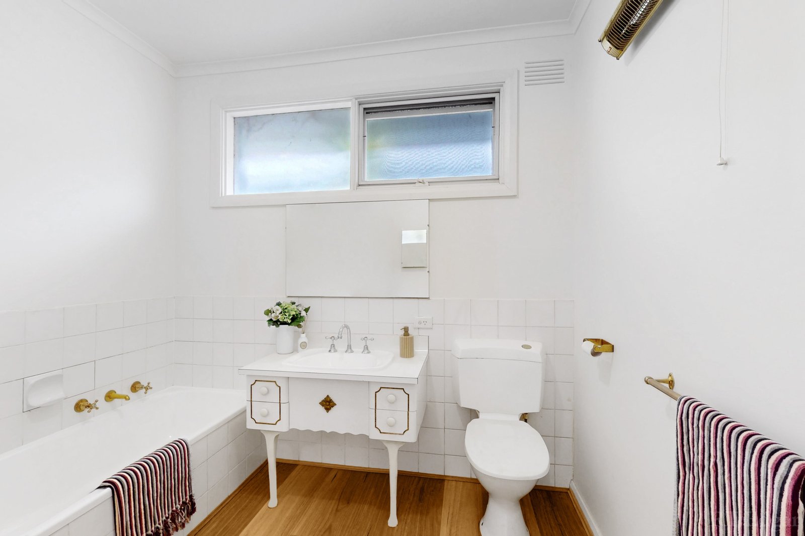 Real Estate and Property in 2/1679 Malvern Road, Glen Iris, VIC