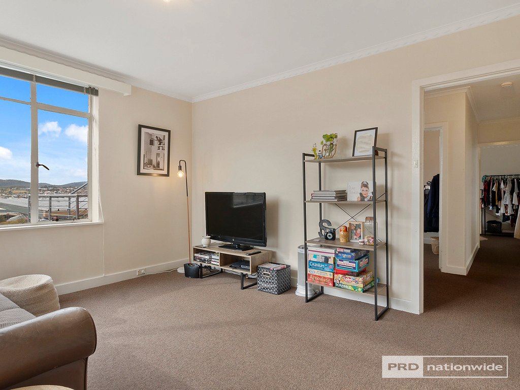 2/16A Coleman Street MOONAH 6