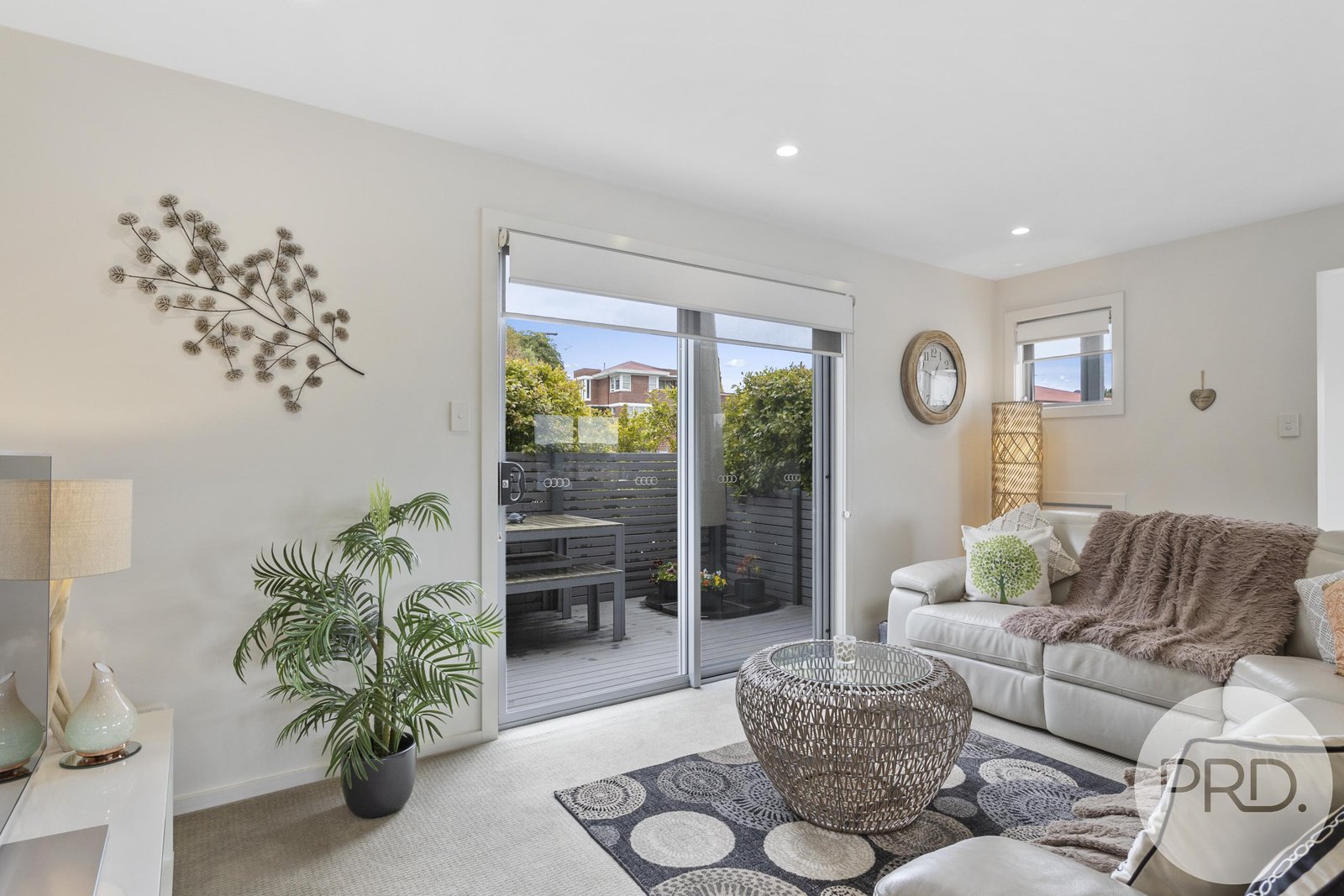 2/16A Suncrest Avenue LENAH VALLEY 7