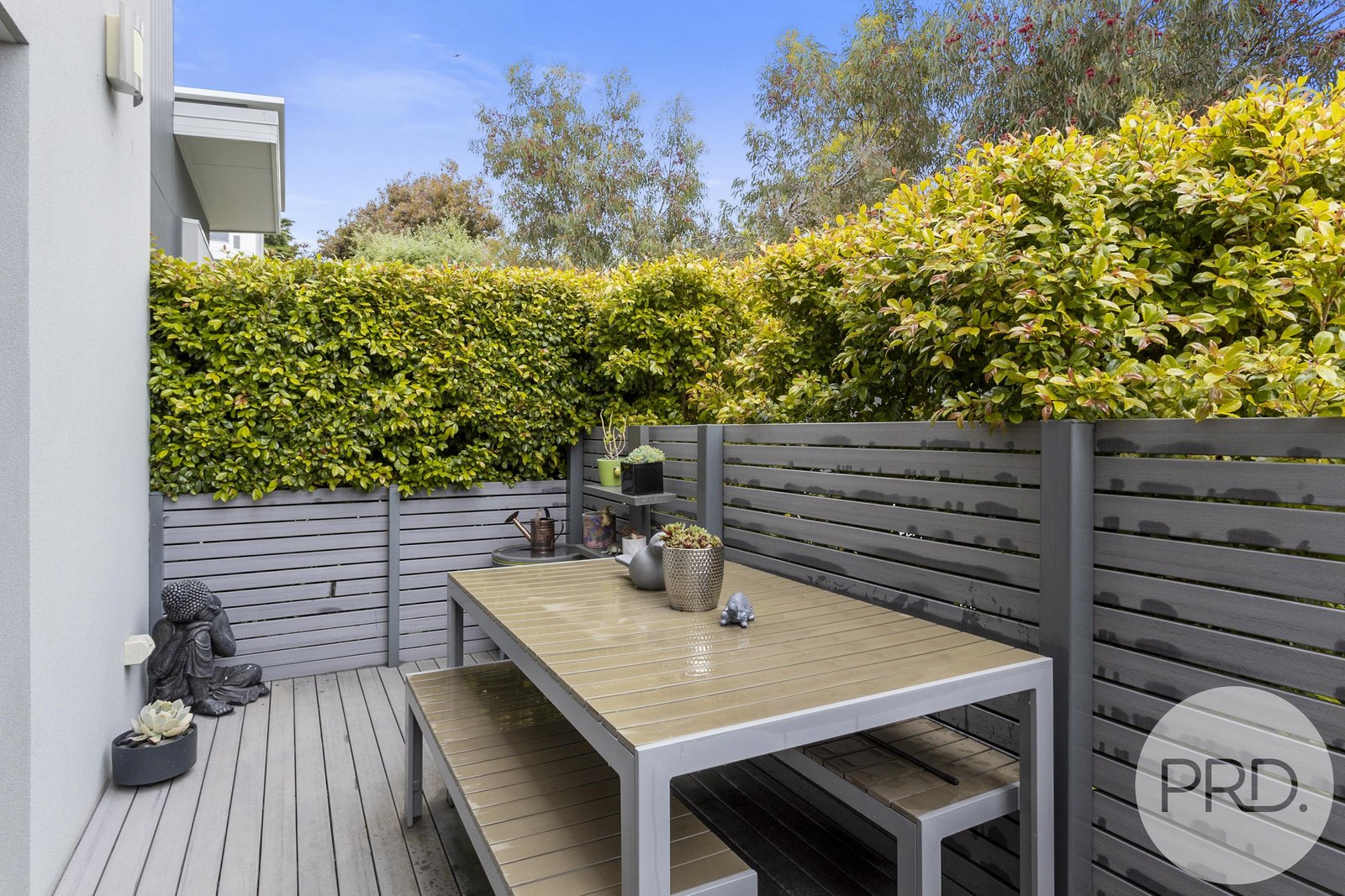 2/16A Suncrest Avenue LENAH VALLEY 10
