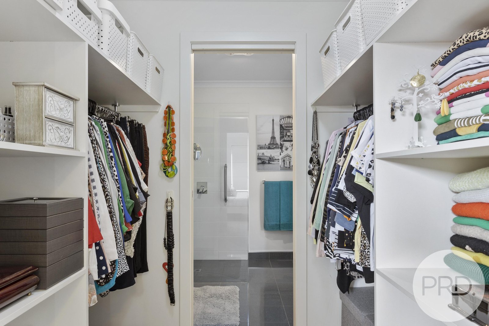 2/16A Suncrest Avenue LENAH VALLEY 22