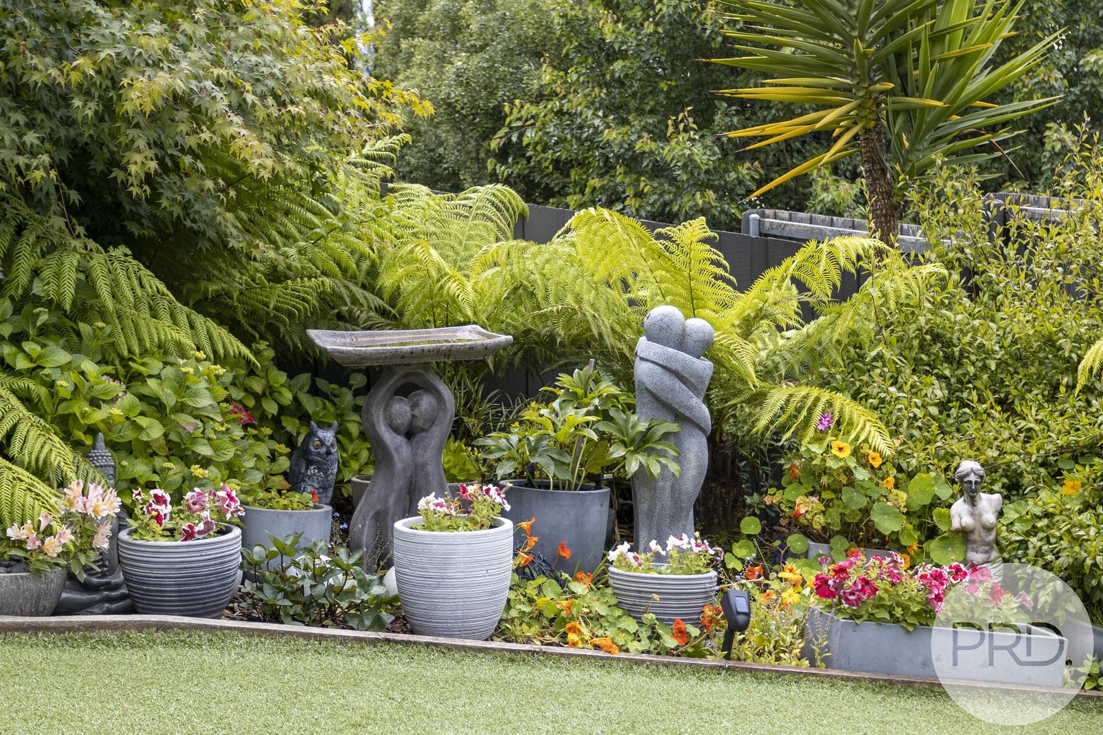 2/16A Suncrest Avenue LENAH VALLEY 30