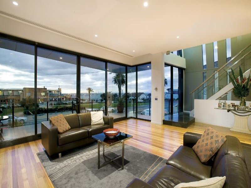 Gallery: 216a The Esplanade
