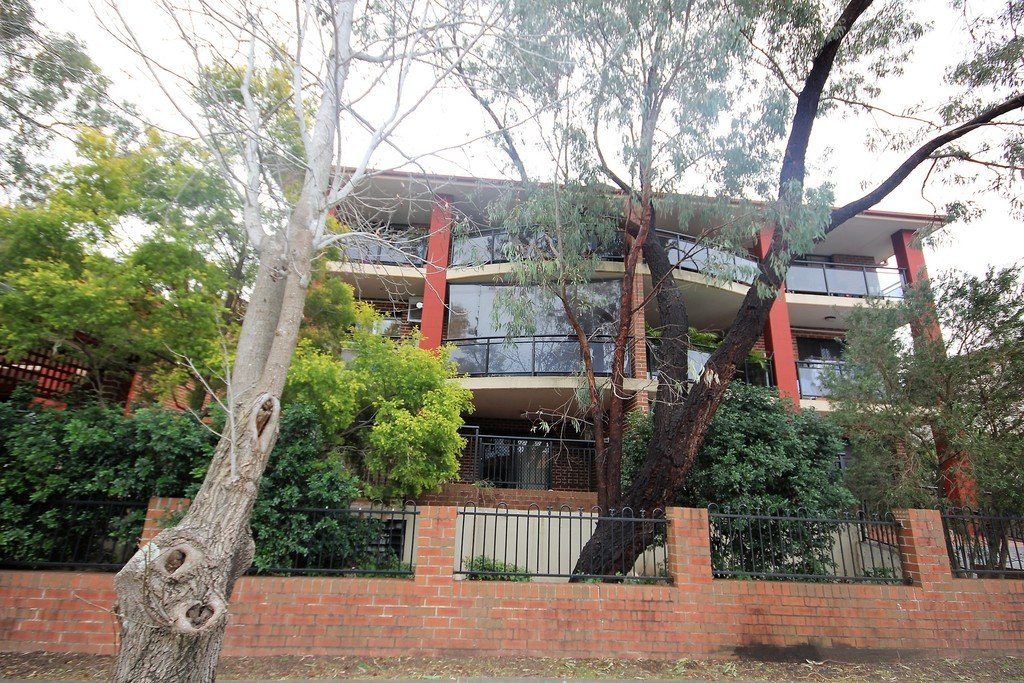 21/7-13 Melanie Street BANKSTOWN 1