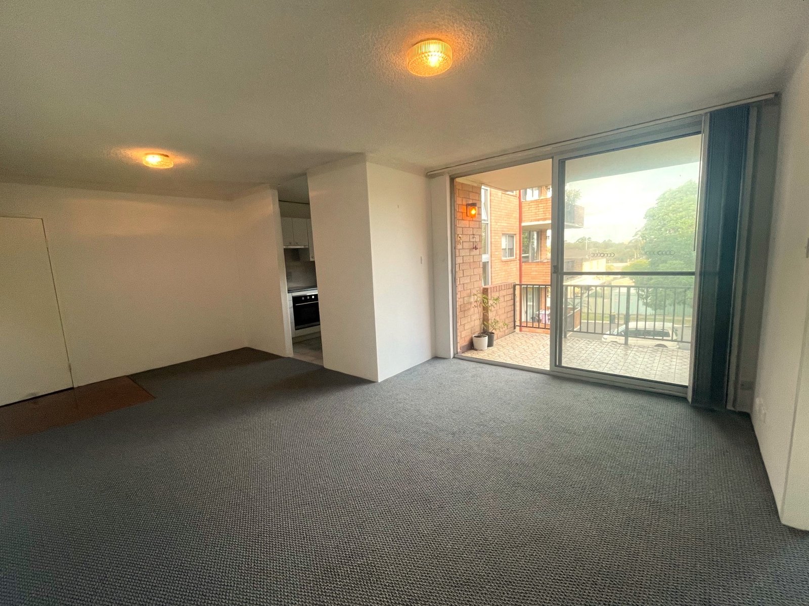 21/7-9 Cross Street KOGARAH 3