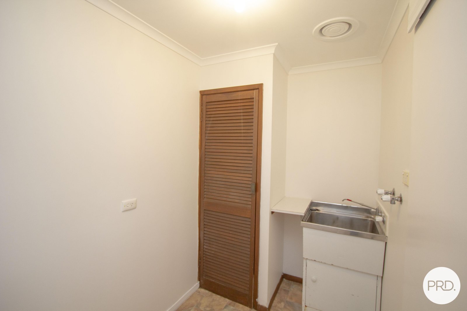 217 Adair Street REDAN 6