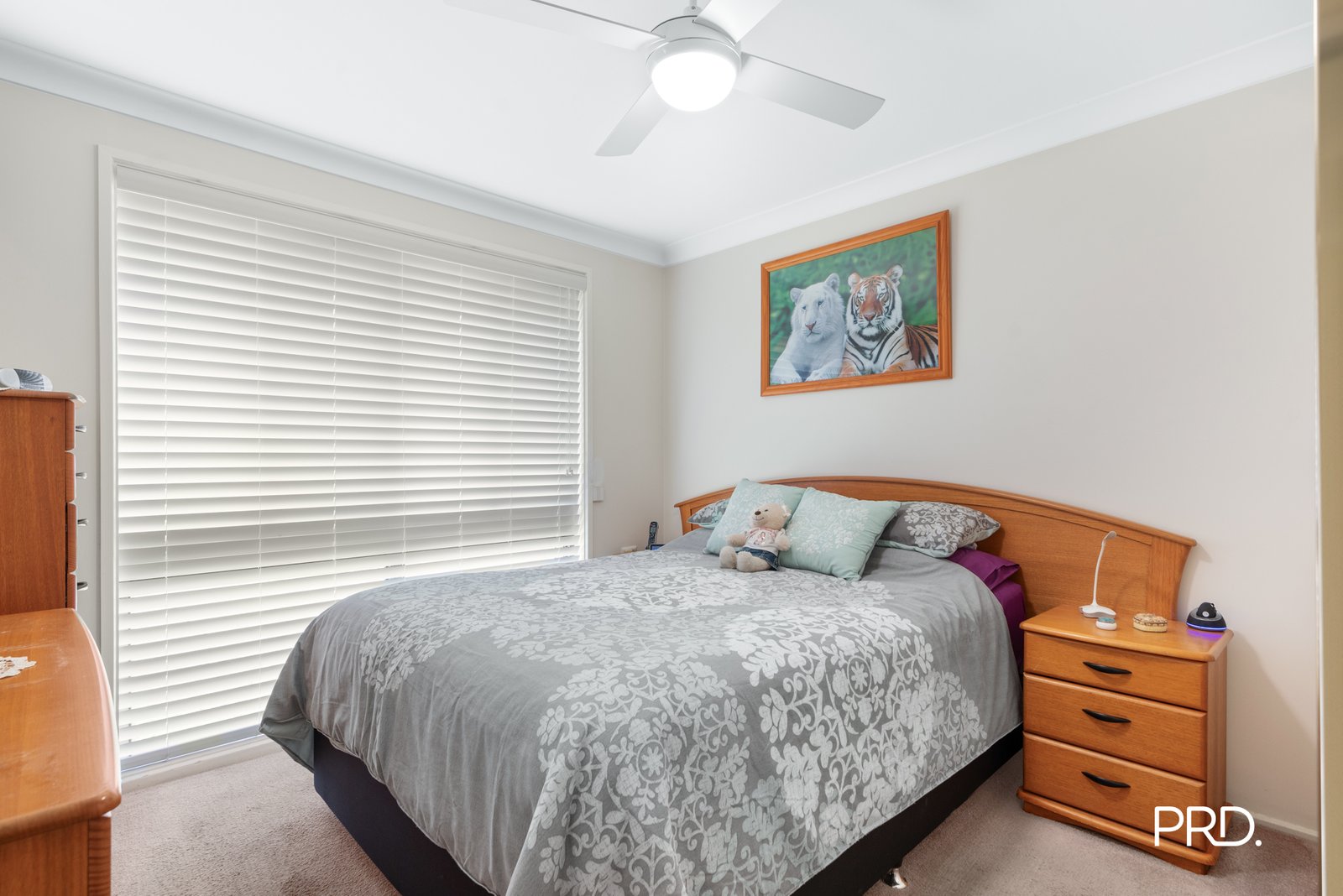 2/17 Algie Crescent KINGSWOOD 9