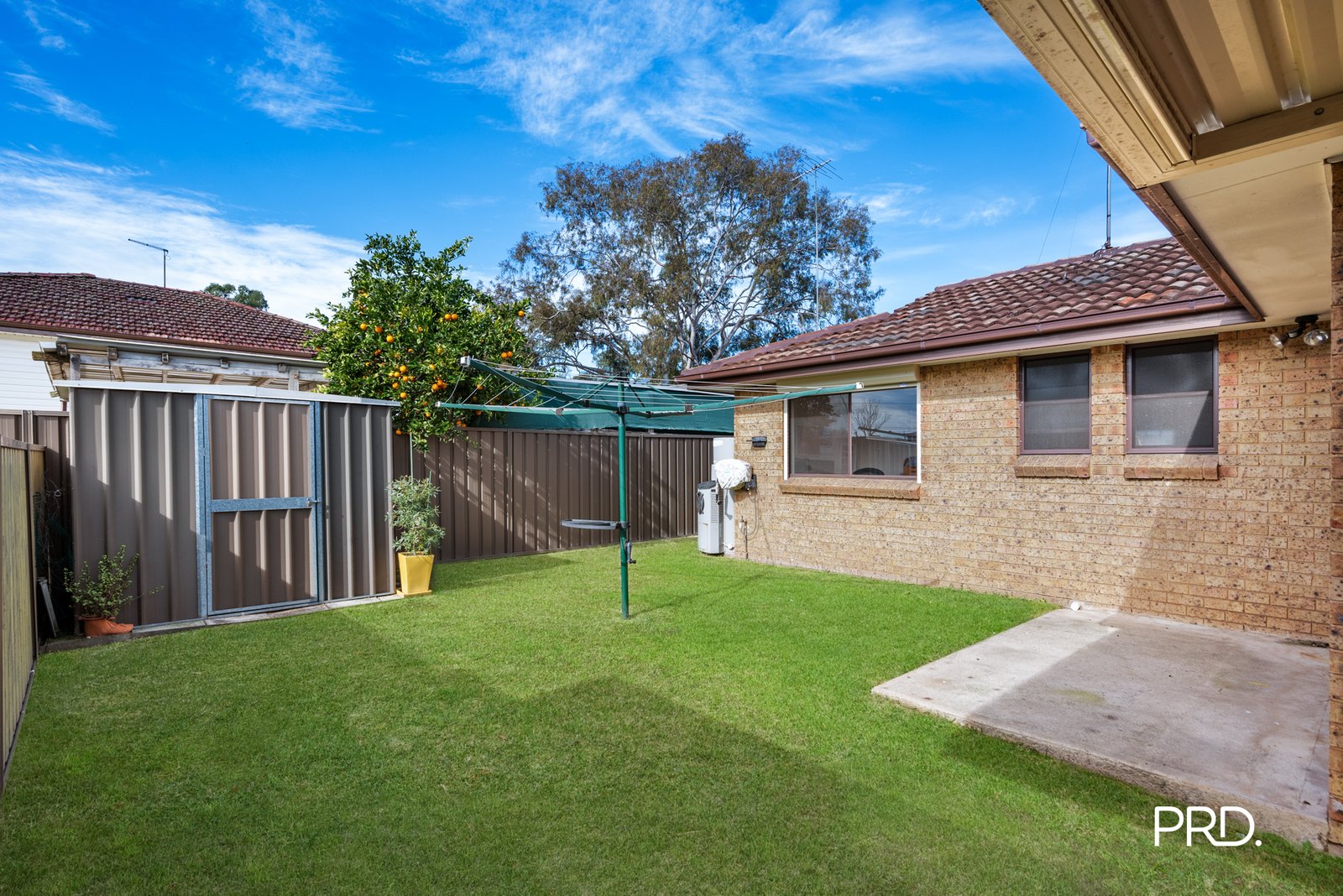 2/17 Algie Crescent KINGSWOOD 13