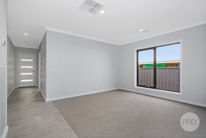 217 Brooklyn Drive THURGOONA 4