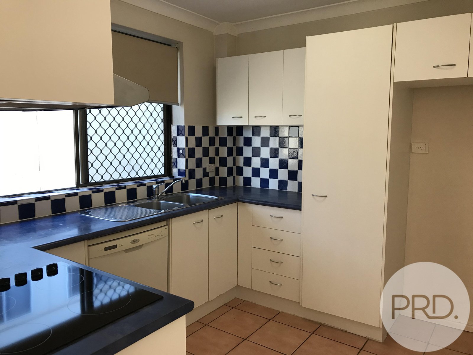 2/17 BUCKBY Street NUNDAH 4