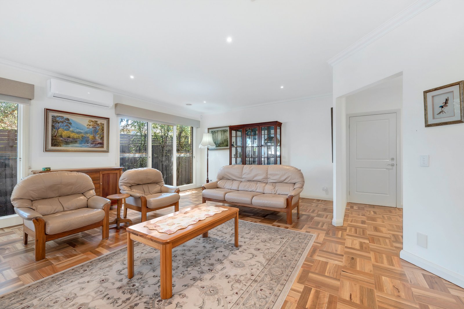 Gallery: 2/17 Cheviot Road