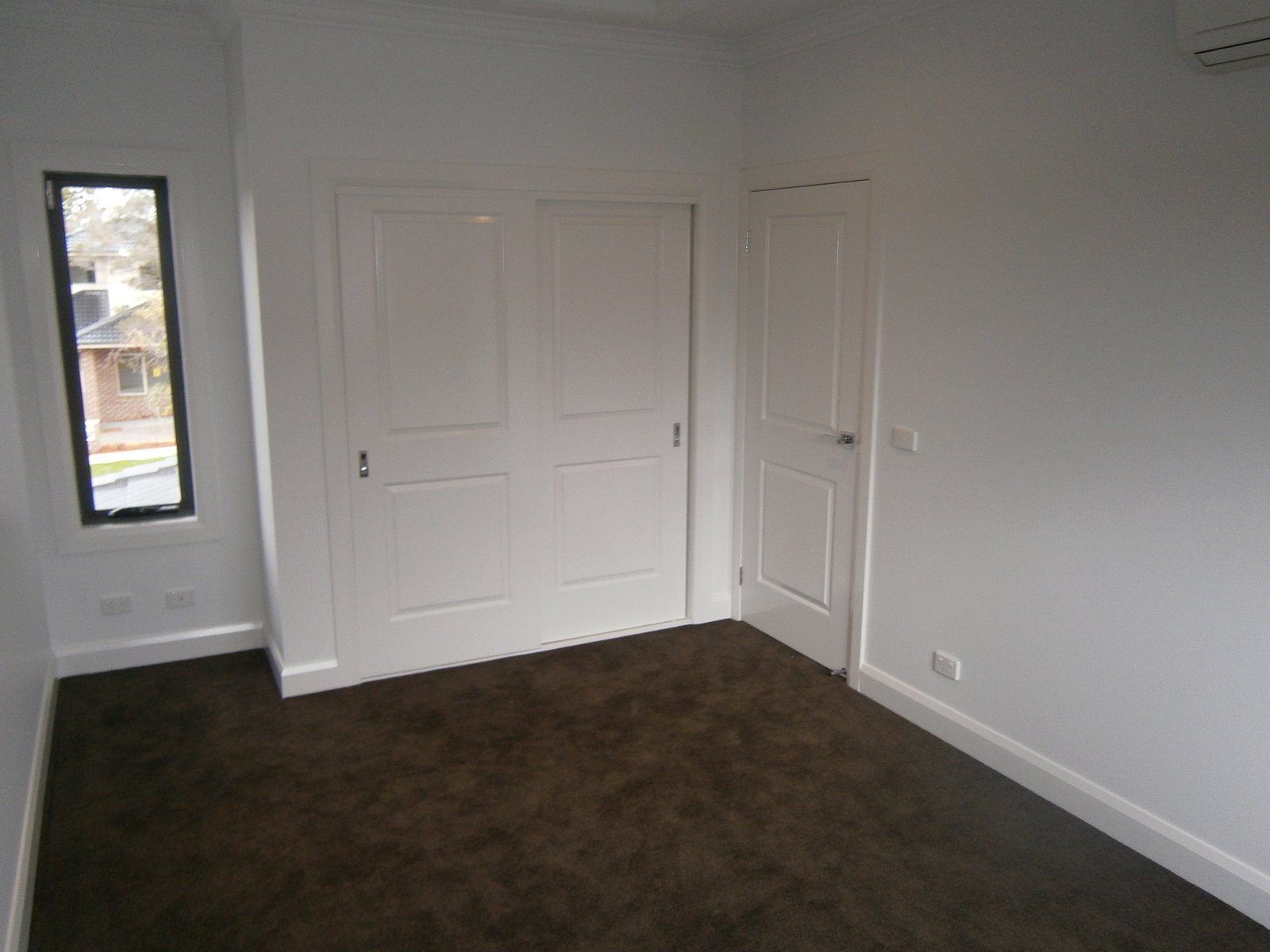 Gallery: 2/17 Claudel Street