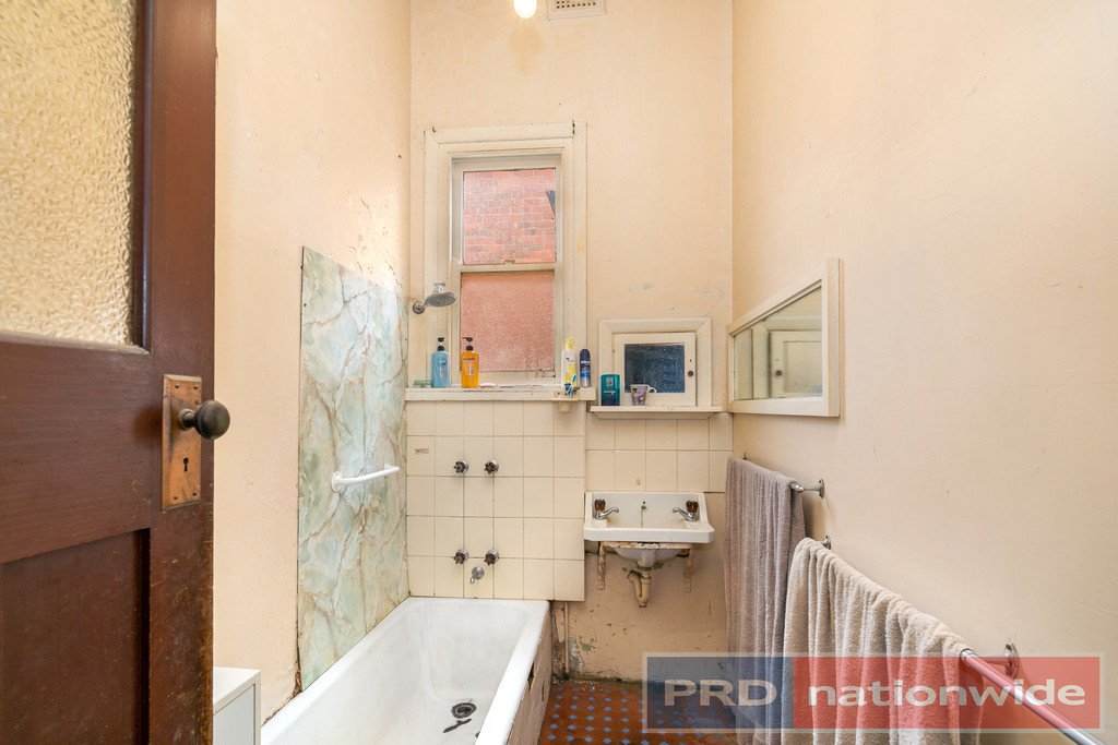 217 Clyde Street SOLDIERS HILL 11