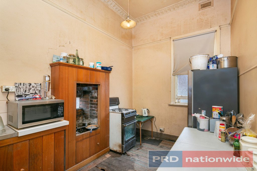 217 Clyde Street SOLDIERS HILL 13