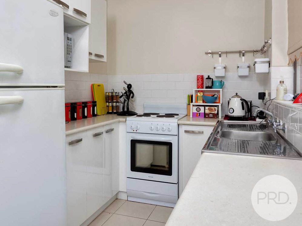 2/17 Cochrane Street KOORINGAL 2