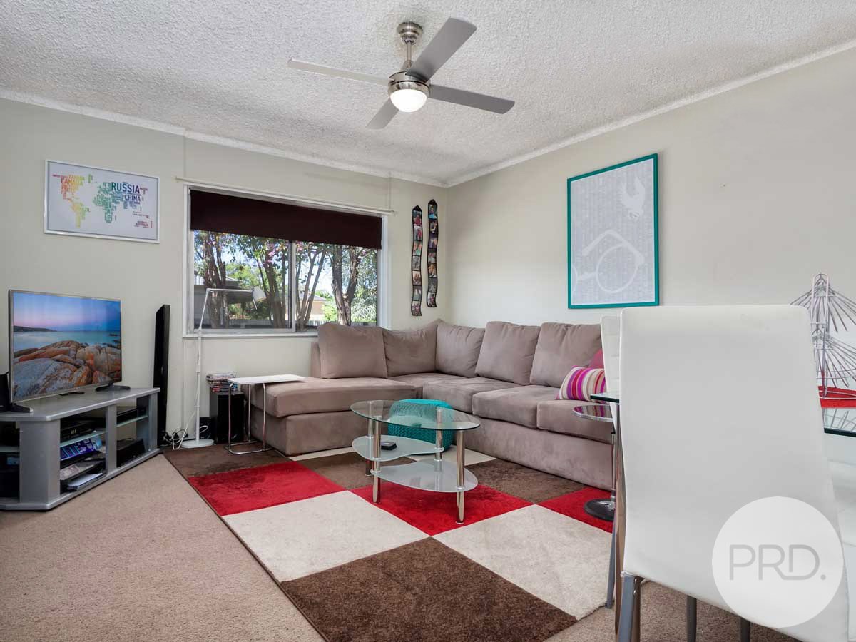 2/17 Cochrane Street KOORINGAL 4