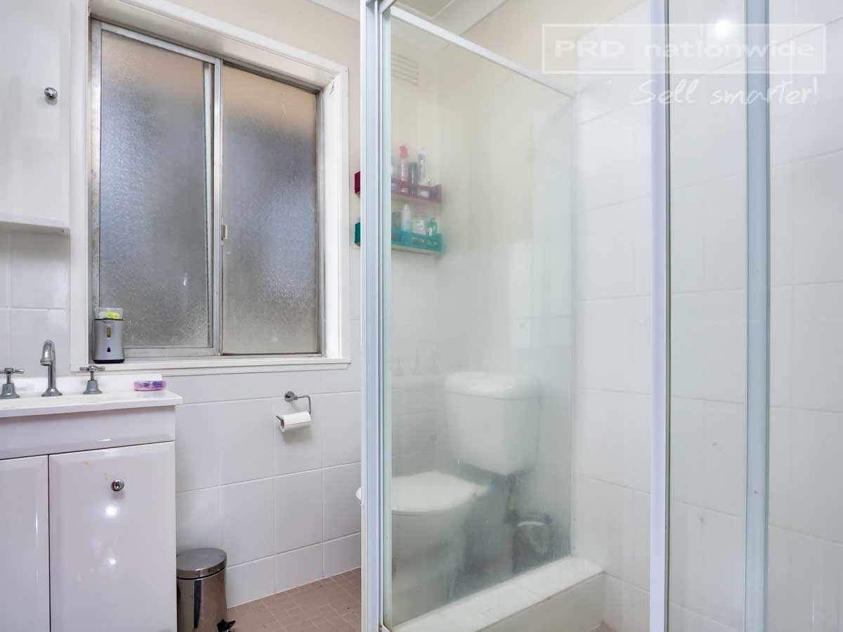 2/17 Cochrane Street KOORINGAL 10