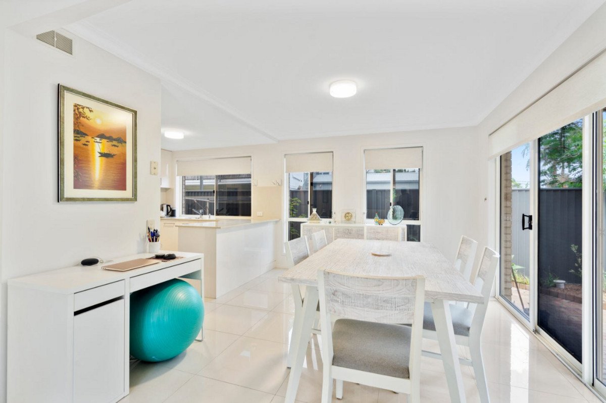 2/17 Deodar Drive Burleigh Heads 5