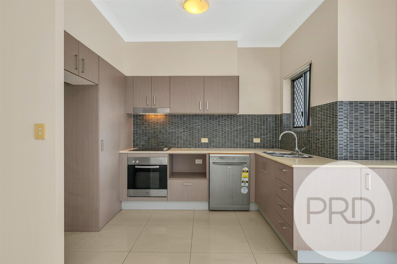 2/17 Donkin Street NUNDAH 3