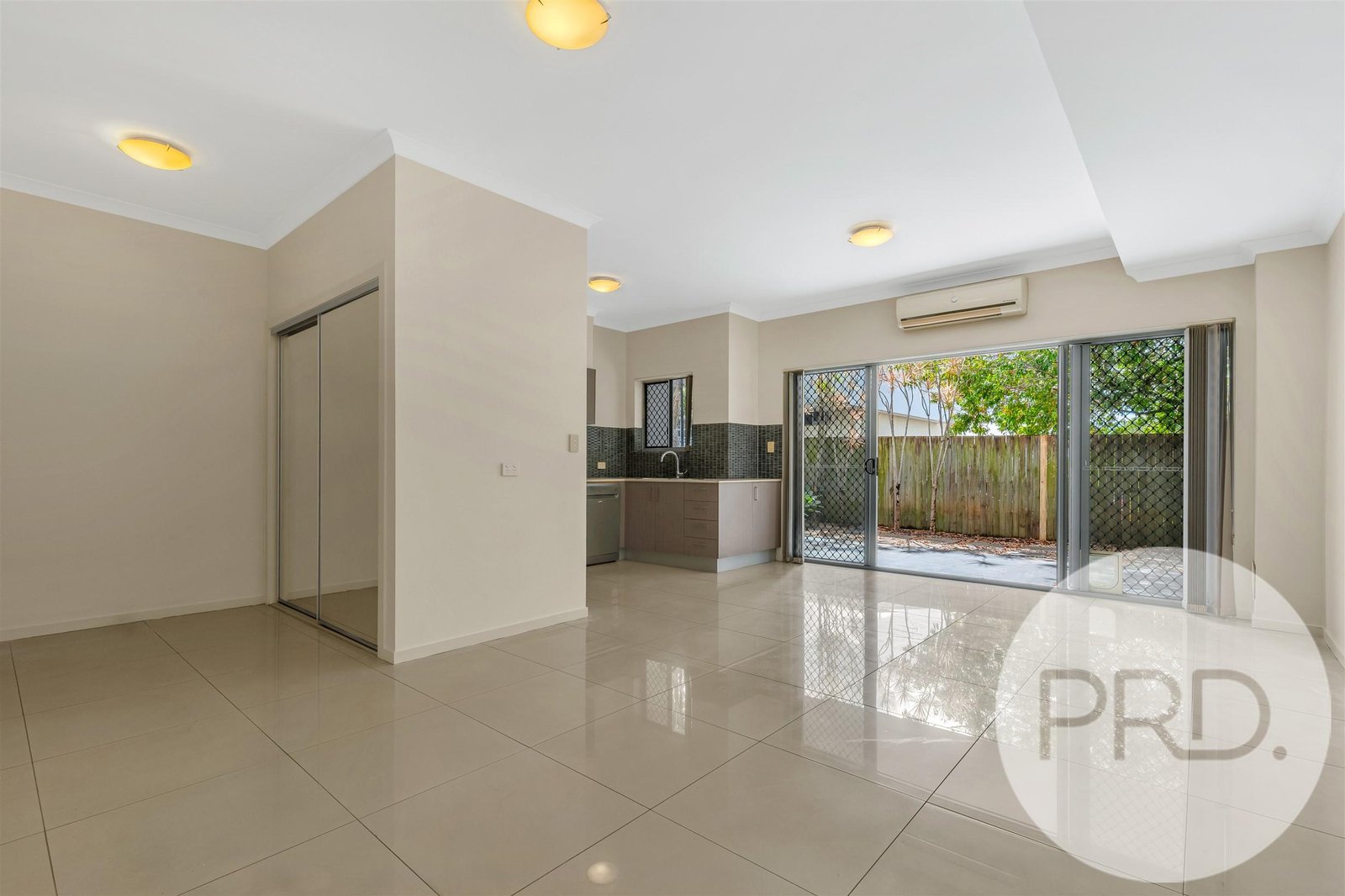 2/17 Donkin Street NUNDAH 4