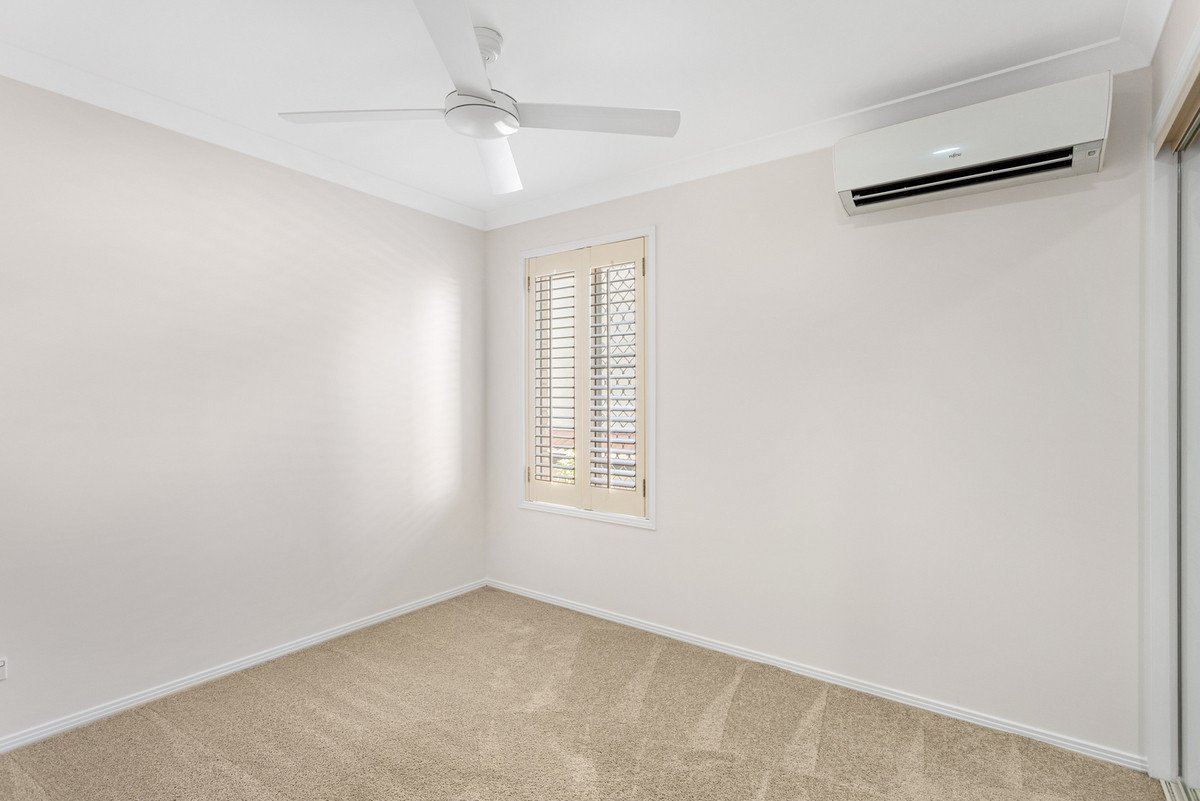 2/17 Ferny Fairway Burleigh Heads 10