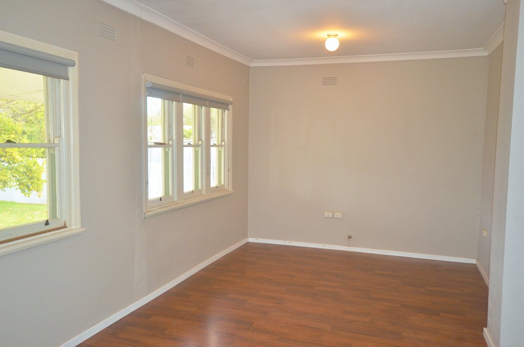 217 Gurwood Street WAGGA WAGGA 7