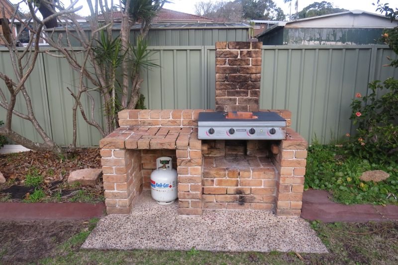 2/17 Jellicoe Close FINGAL BAY 12