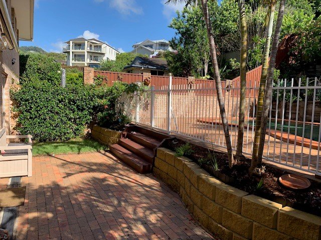 2/17 Korora Bay Drive KORORA 33