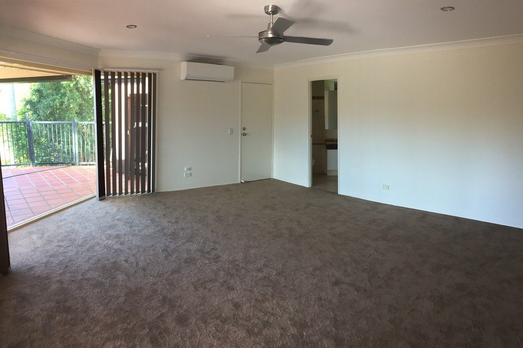 217 Markeri Street MERMAID WATERS 6