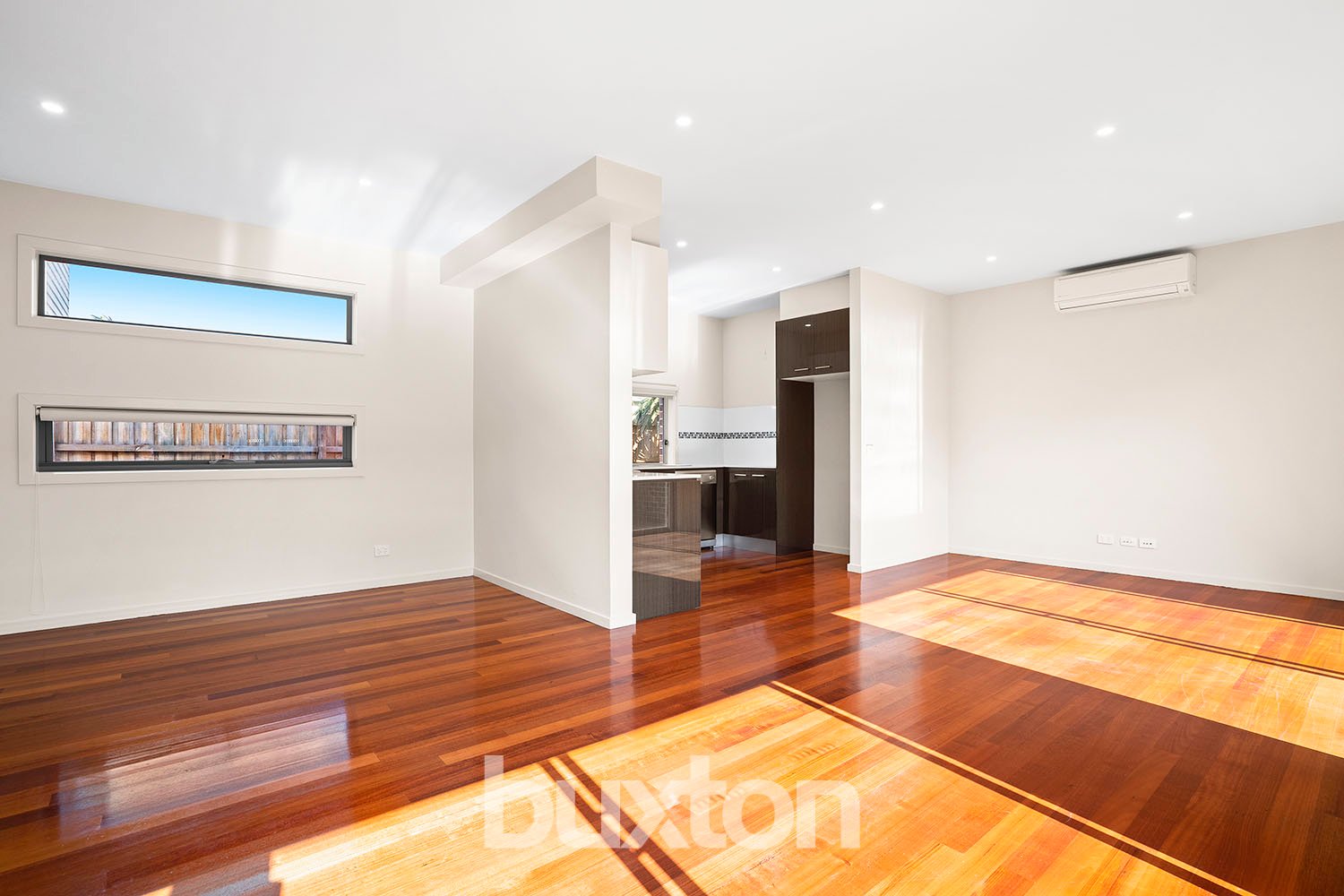 Gallery: 2/17 Melrose Street