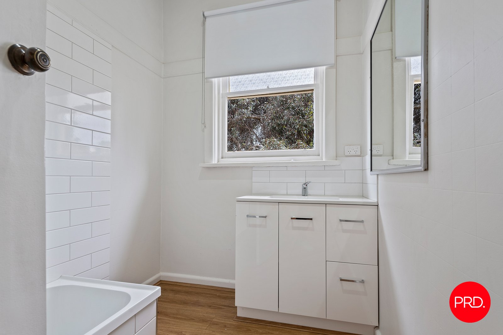 217 Neale Street FLORA HILL 11