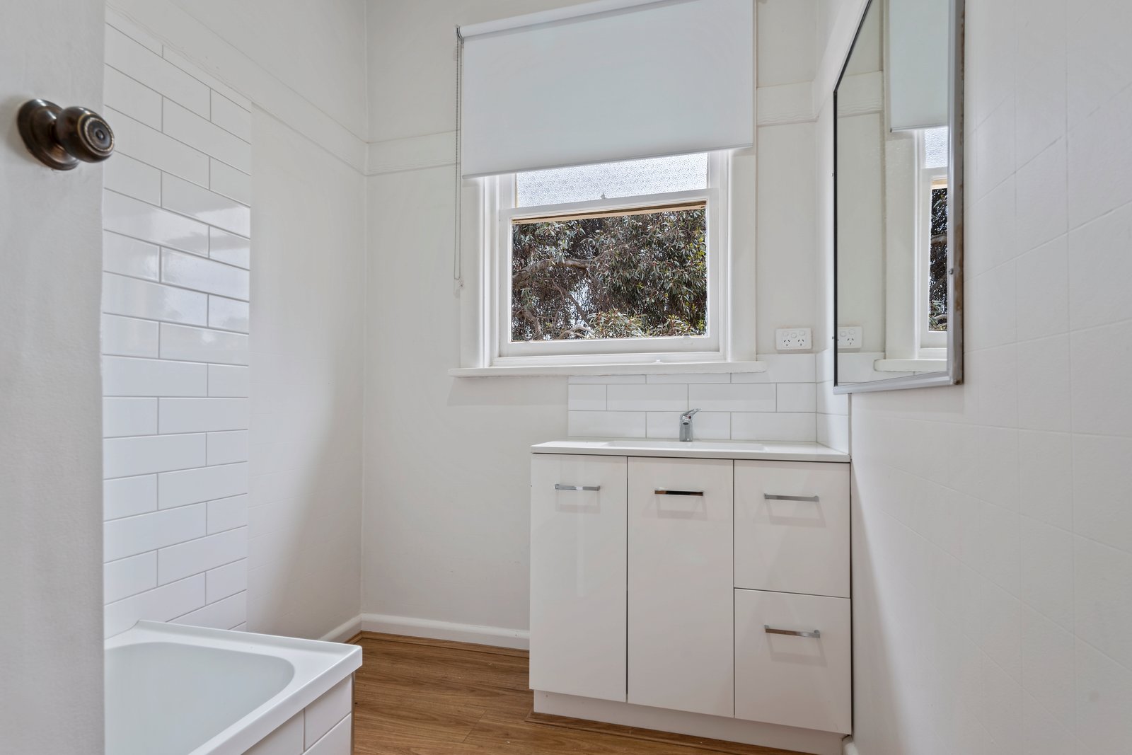 217 Neale Street FLORA HILL 11