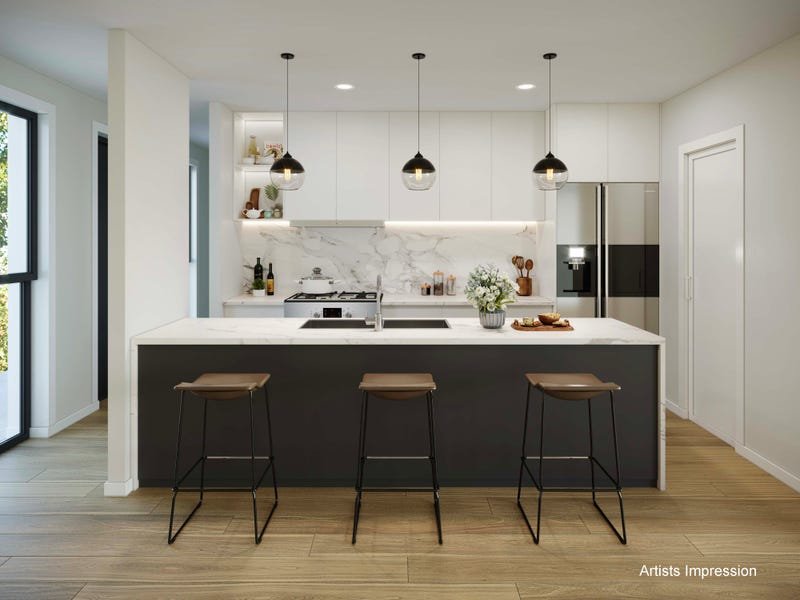 Real Estate and Property in 2/17 Piper Crescent, Eltham, VIC