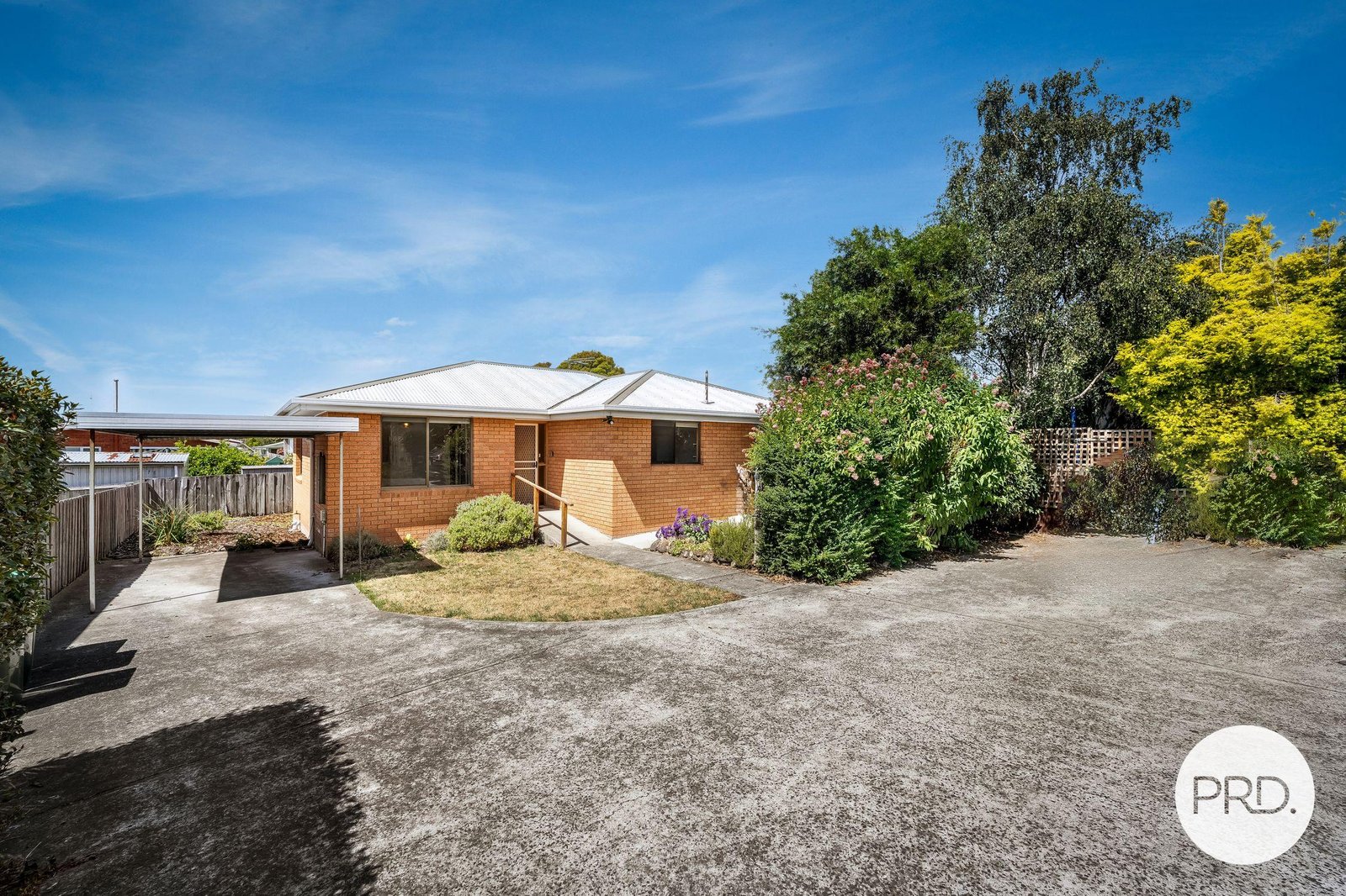 2/17 Riverway Road MONTROSE 1