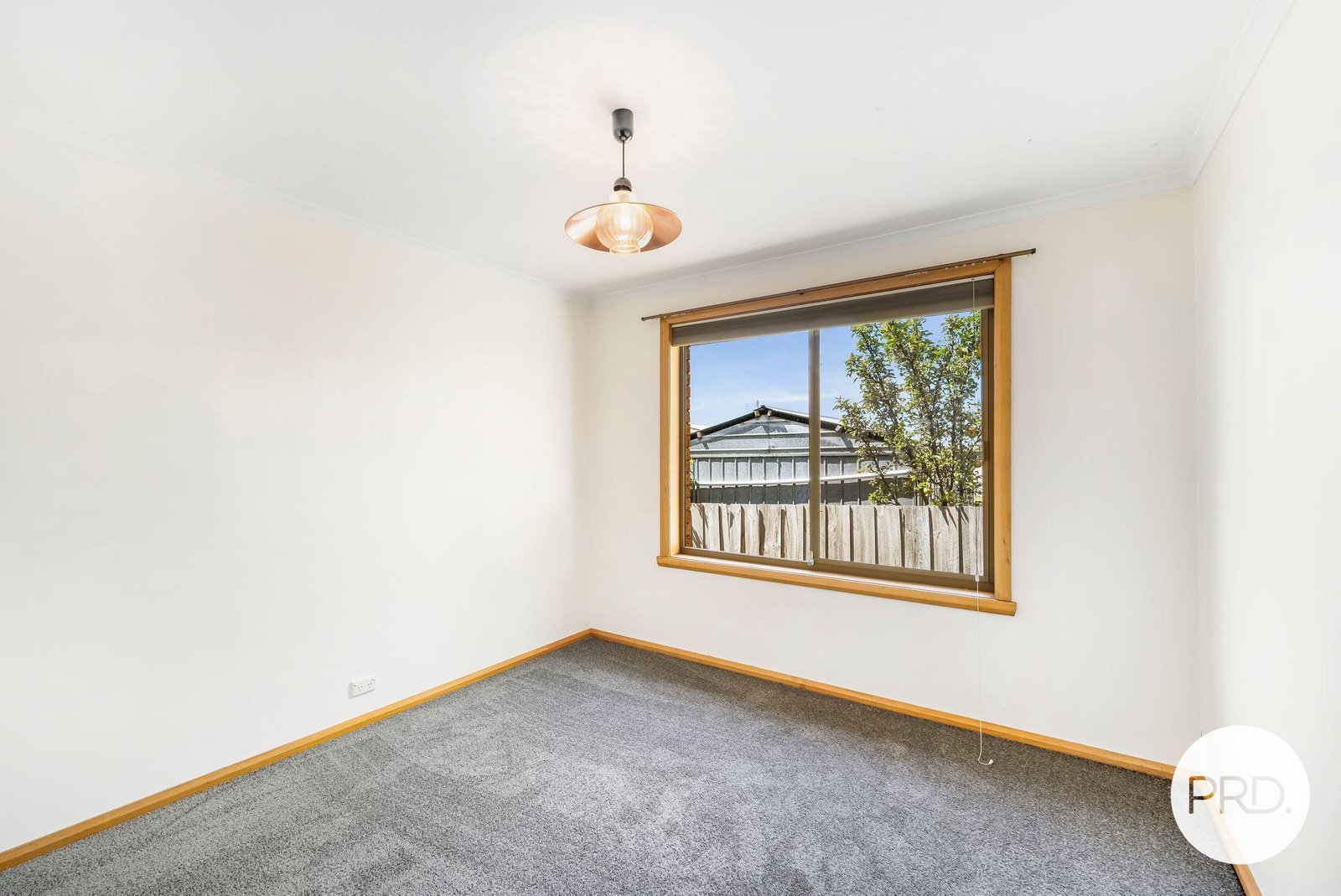 2/17 Riverway Road MONTROSE 10