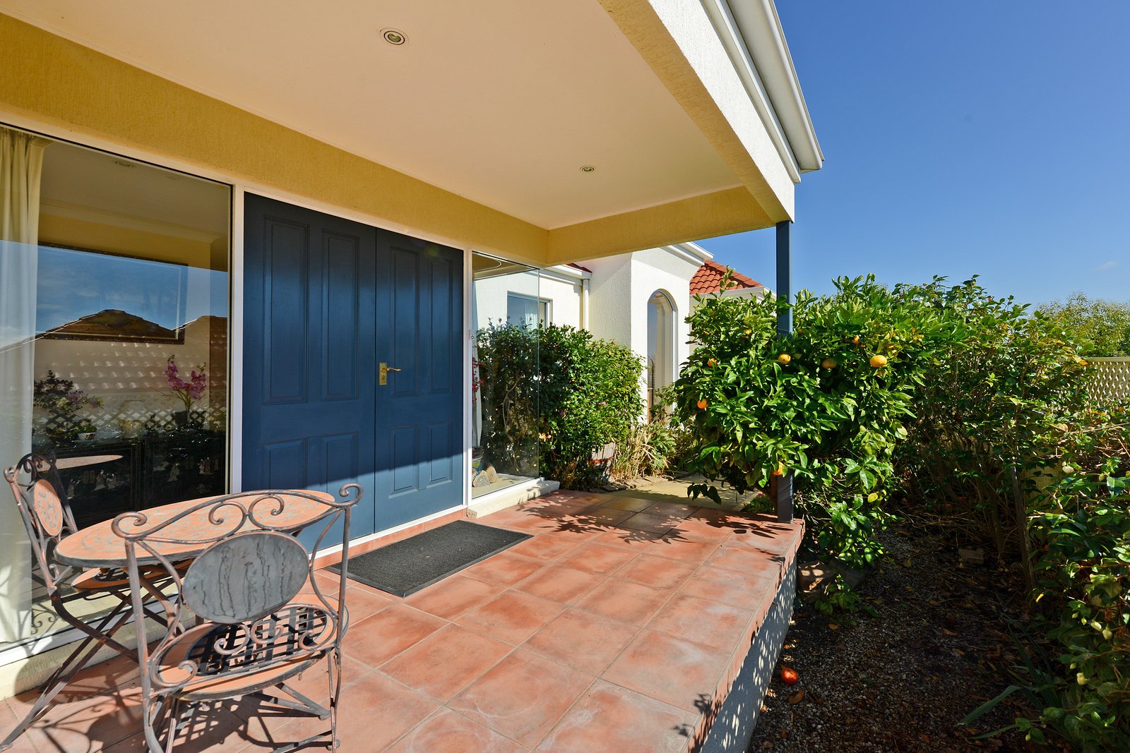 2/17 Rose Court SANDY BAY 2