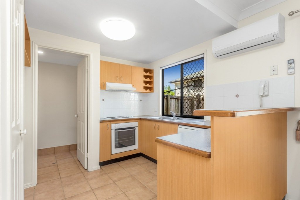 2/17 Upton Street NUNDAH 3