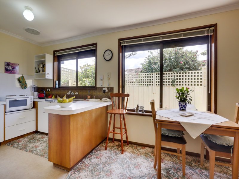 2/17 Walgett Place GLENORCHY 3